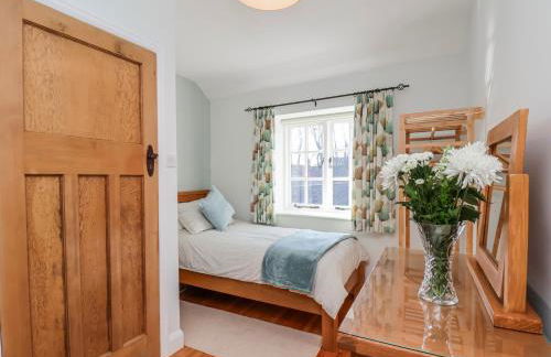 Holly Cottage - Photo 25