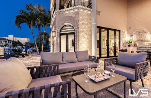 Villa Rhodes Palatial Waterfront Beach Estate - Photo 33