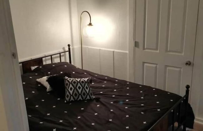 The Van Zant House - Photo 6