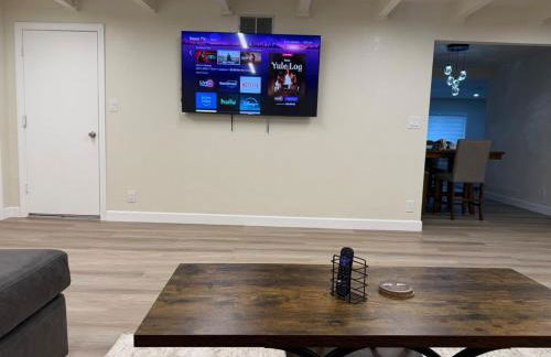 The Hayward Hearth, Serene 3BR Home, Cul-de-sac, Yard - Foto 36