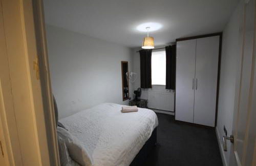 Holden Court Apartments - Apt 3 - Foto 13