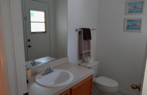 Three-Bedroom House in Clear Creek - Photo 29