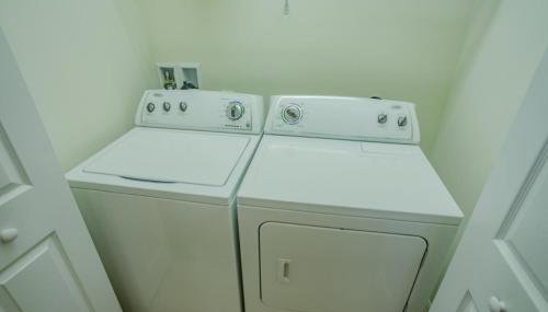 Fantastic 4br 3ba with Pvt Pool near to Disney - Foto 3