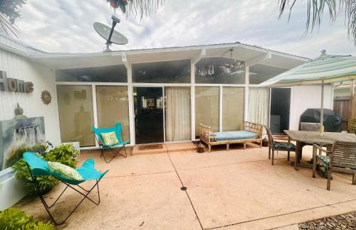 LOOK and BOOK! Midcentury Modern Home near Beach! - Photo 35