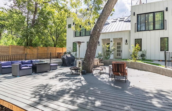 Upstay - Eastside Home w LRG Patio - Rooftop Deck - Foto 42