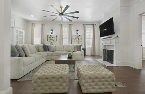 Family-Friendly 5BR | Sleeps 15 | 3 mins Downtown! - Foto 53