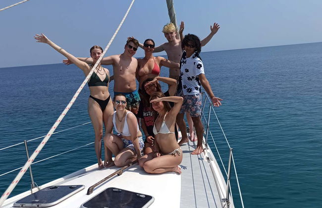 Excursão à praia de Navagio de barco - Foto 12