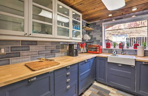 Lake Cabin with King Bed, Foodie Kitchen, and Views - Foto 4