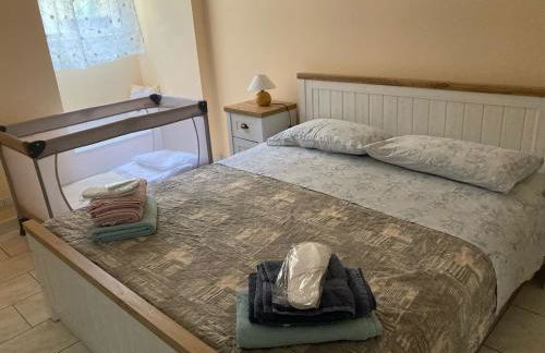 Dépendance of the Frazzetto Sisters - Photo 10