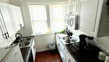 (53.1S) Forest Park, The Zoo, and much more - Foto 2