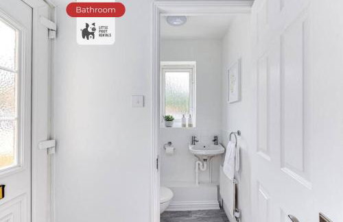 Cosy Stylish Home w EV Charger Priv.… - Foto 11