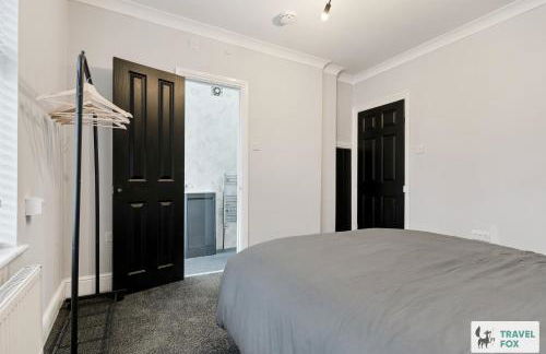 Liz's 4 Bed House: Close to the Motor Point Arena - Foto 30