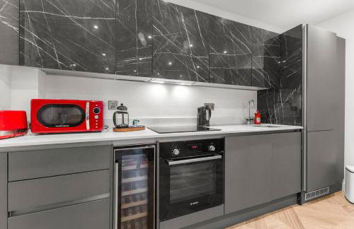 Central 3 Bed Flat 8 Min Walk To City Centre - Pass the Keys - Foto 10