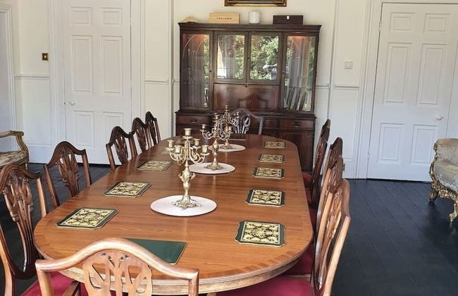 Historic Manor House - Sleeps 16 - Pool & Hot Tub - Foto 8