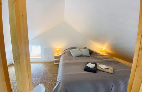 A 2 Pas de la Mer, 2 bedrooms, sea view, parking - Photo 8