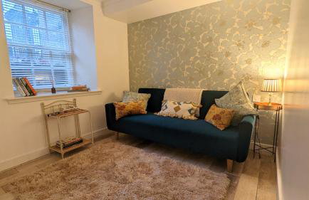 Beautiful Listed Flat with Private Garden, Birnam - Foto 13