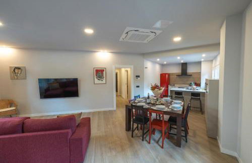 Portal de Francia by Clabao - Photo 3