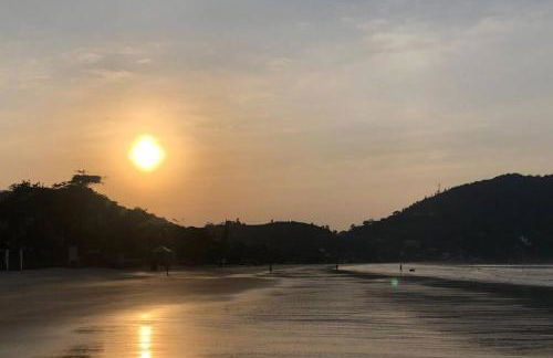 Vai Pra Praia - Enseada Ubatuba - até 6 pessoas - Foto 24