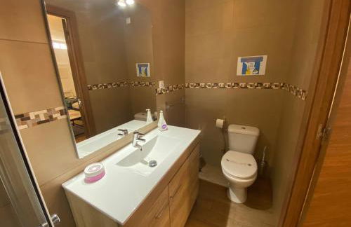 Casa Simba la mejor opción para ver la Warner Bros - Foto 14