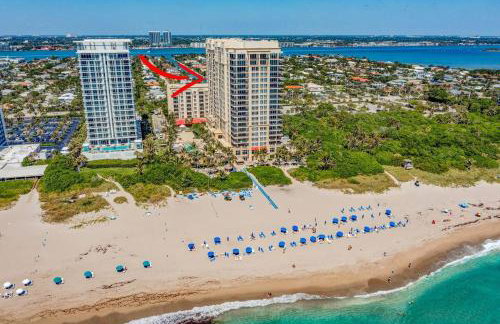 2B Beachfront condo! Pool! Games! 15 mins to PBI! - Foto 54