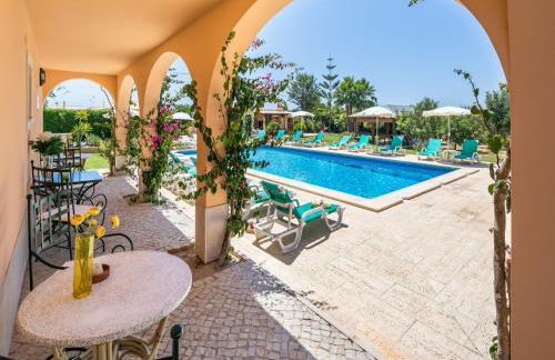 Apartamentos Monte dos Avós, Albufeira by AlgarveBlossom - Foto 60