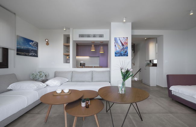 Blue Whisper Luxury Living Suites - Foto 64