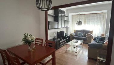 Apartamento vacacional en Ferrol - Photo 1
