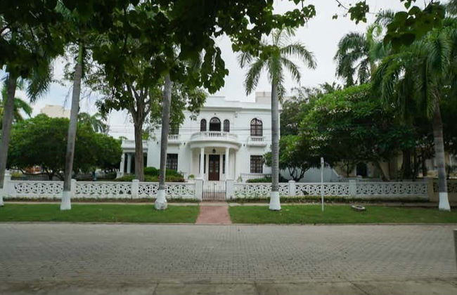 Tour of El Prado Neighborhood - Foto 7