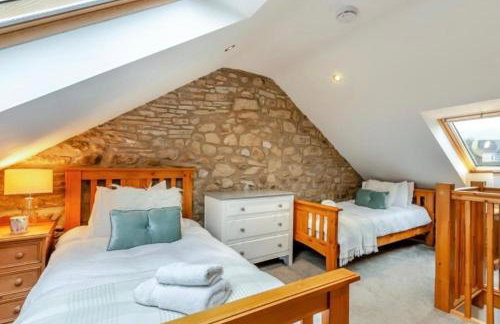Westside Cottage, Newby Hamlet, Clapham, Yorkshire Dales National Park, Famous Three Peaks, Near The Lake District, Pets Are Welcome, Direct Parking in front of the Cottage & Guest Parking - Foto 54