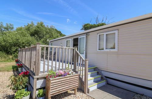 The Hideaway - Photo 2