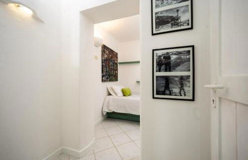 Steps from the Beach with views and big patio! - Photo 28