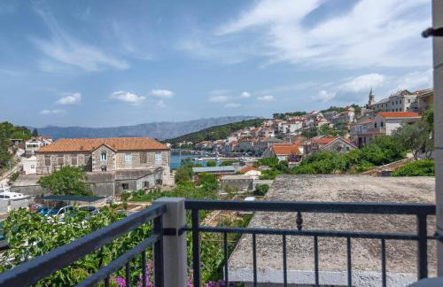 Apartments by the sea Povlja, Brac - 16792 - Foto 21