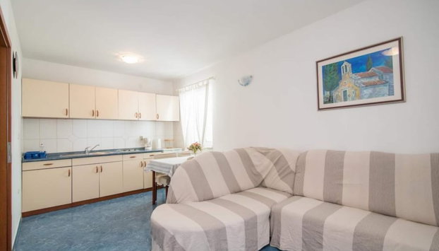 Apartments Batinic - One Bedroom Apartment With Terrace - Foto 2, Sala de estar