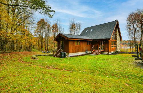 Golf, Fish and Ski Retreat with Game Room in Thompson - Foto 31