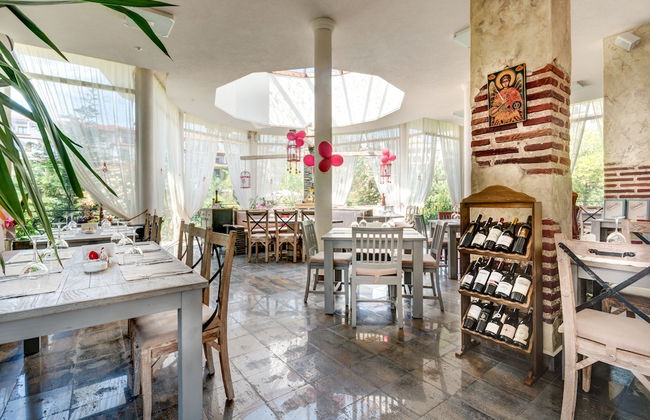 Esteban VIP Residence Club - Photo 52