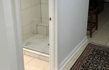 Renovated English Basement 2bdrm Home near METRO - Foto 15