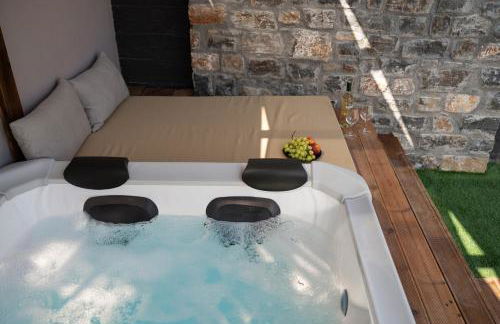 Majestic Manor with outdoor Jacuzzi by 8essentially - Foto 4