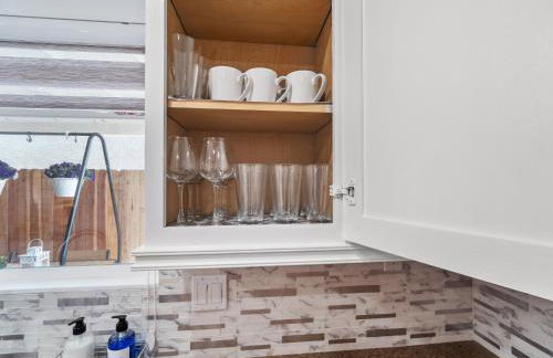 Super Spacious Family Vacation House! - Photo 21