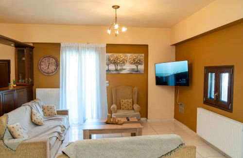 Amalia Villa with Private Pool - Photo 25