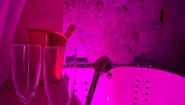 love room - SPA, détente et jeux - Foto 4