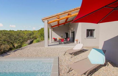 Gorgeous Home In Labeaume With Kitchen - Photo 12