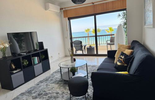 Adrimar - Beachfront Sea View 2BR Apartment in a prime location - Foto 4