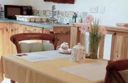 Wesley House Holidays - Choice of 2 Quirky Cottages in 4 private acres - Foto 68