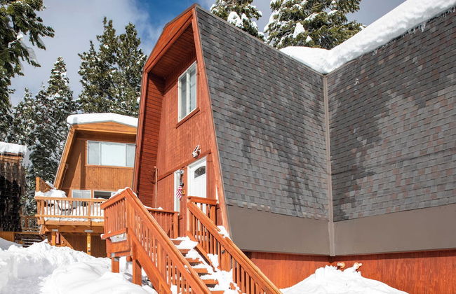 Chickadee by Avantstay Modern A-frame Cabin - Photo 27