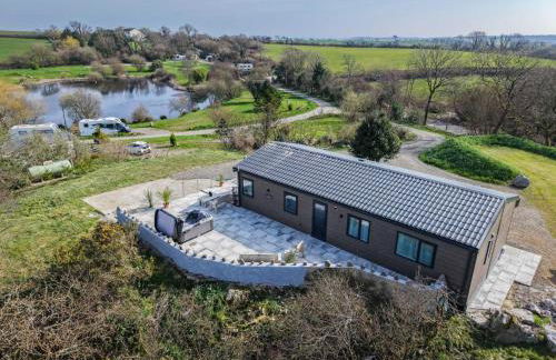 Carn Springs Lodge - 3 Bed - Devonshire Dr - Tenby - Photo 3