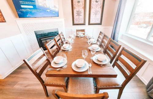 Pet Friendly/3 King Beds/Mins to Airport - Foto 17