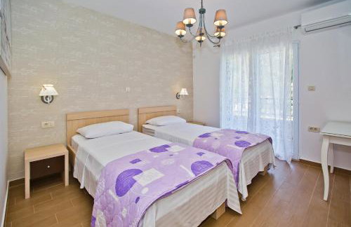 Island Hvar Seaside Villa Levanda with Beach, Pool & Seaview - Photo 52