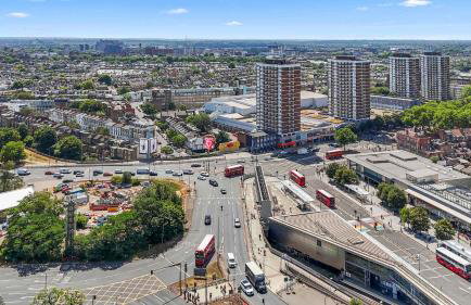 Contemporary Central Apartment - Foto 23