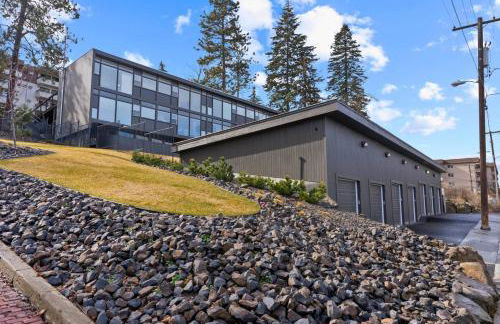 Iconic Modern Stay w Free Parking - Foto 30