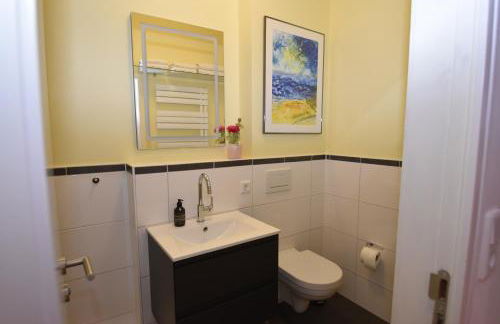 Strandblick mit Strandkorb & Fahrrädern - Foto 16